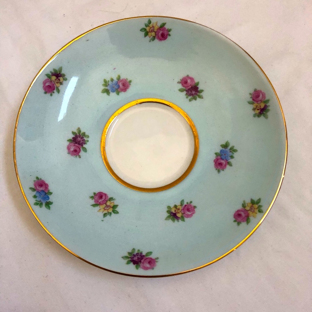 Colclough China Tea Cup Saucer Sky Blue Scattered Floral Buds Gold Edge England - Picture 13 of 15